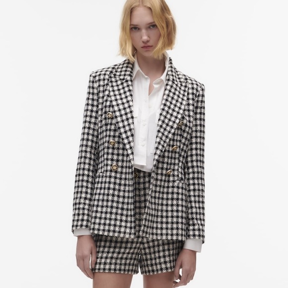 Zara Jackets & Blazers - NWT Beautiful Zara blazer black & white for sale. Tweed, super chic. Never worn.